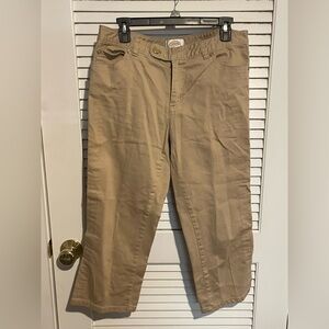 TALBOT’S Women’s Stretch Double Button Khaki Capri